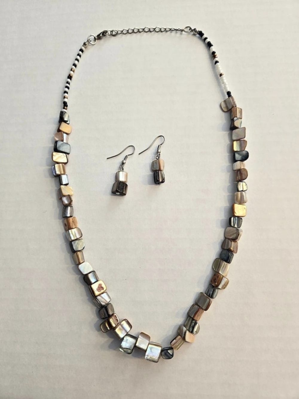 Artisan Vintage Irredecent Abalone Shell Bead Necklace & Earrings Set